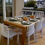 Villa Rainbow Coll Verd *